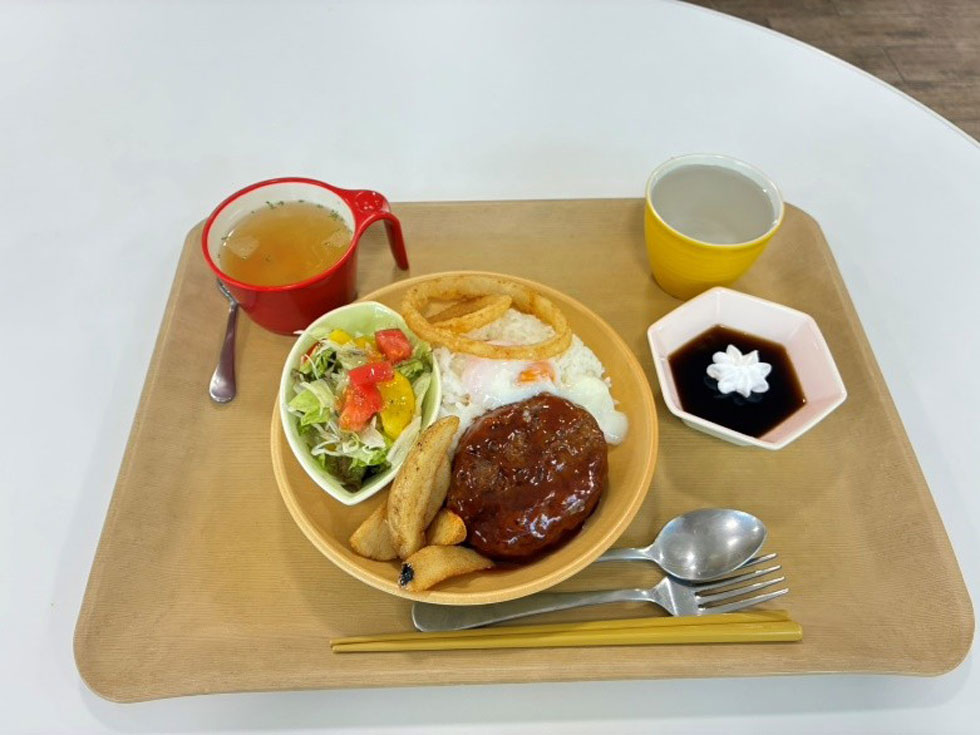 四国学院大学の学食